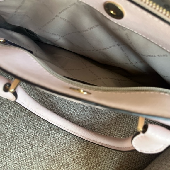 Set Michael Kors very femine in baby pink - Picture 6 of 11